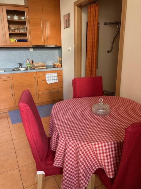 Aparthotel City 5 Прага Екстер'єр фото